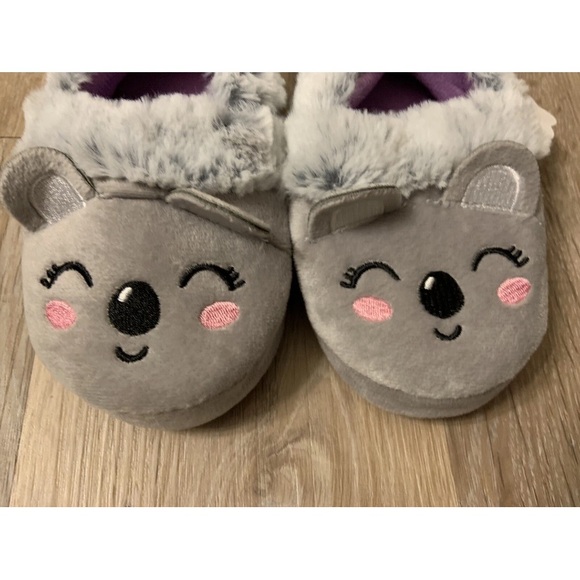 (NWT) Wonder Nation Girl’s Size 7/& Gray Koala Slippers With  Fur Trim - Picture 3 of 6
